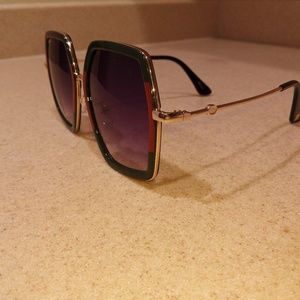 New Women's Gucci Sunglasses